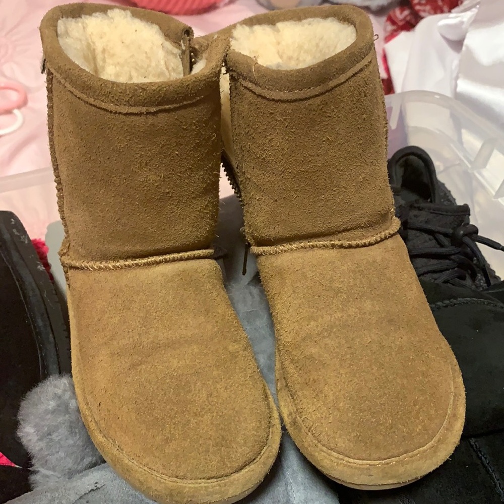 Bear paw toddler boots